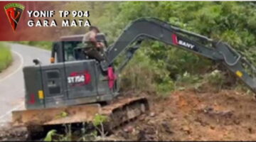 Jembatan Harapan Itu Bernama Garuda, Dibangun Tangan-tangan Tulus TNI dan Warga Kuta Pengkih